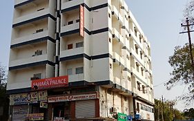 Hotel Sahara Palace