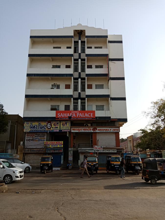 Hotel Sahara Palace Бхудж Экстерьер фото